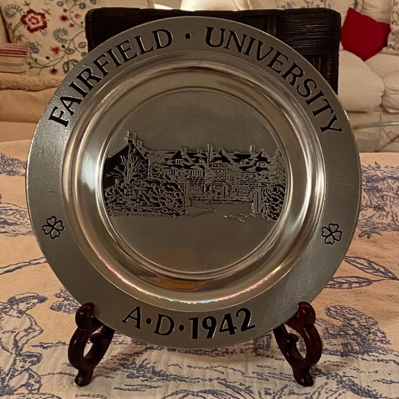 Fairfield University Pewtarex Commemorative Plate - Picture 1 of 15